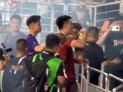 足协杯出局后,冯伯元与陕西远征军球迷发生言语冲突